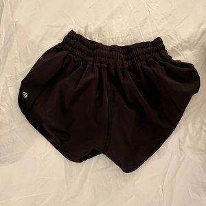 Lululemon hotty hot shorts size 2
